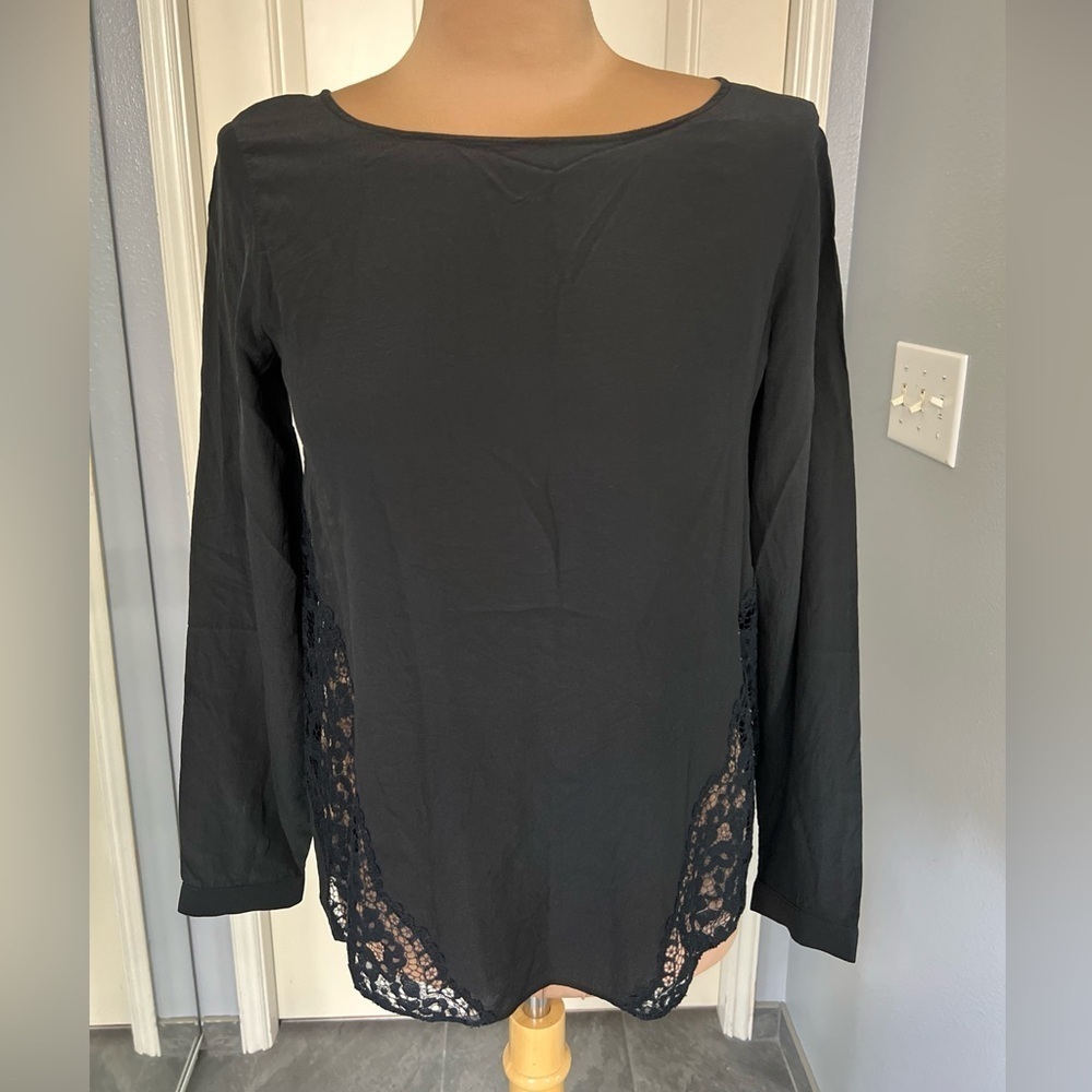 Club Monaco Women's Black Silk Blouse Size Small Lace‎ Whimsigoth Long Sleeve